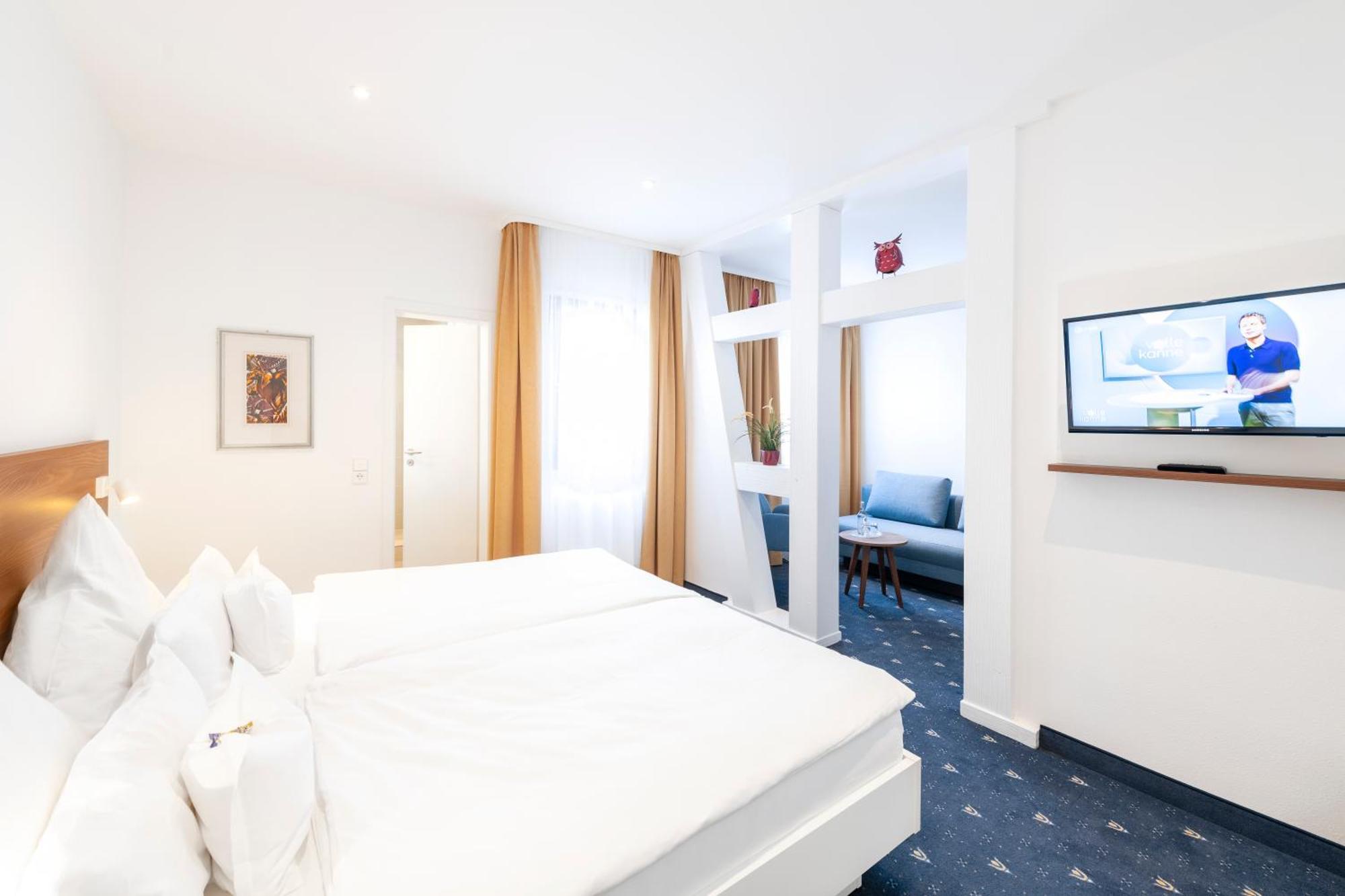 Hotel Adler Post Schwetzingen Kültér fotó