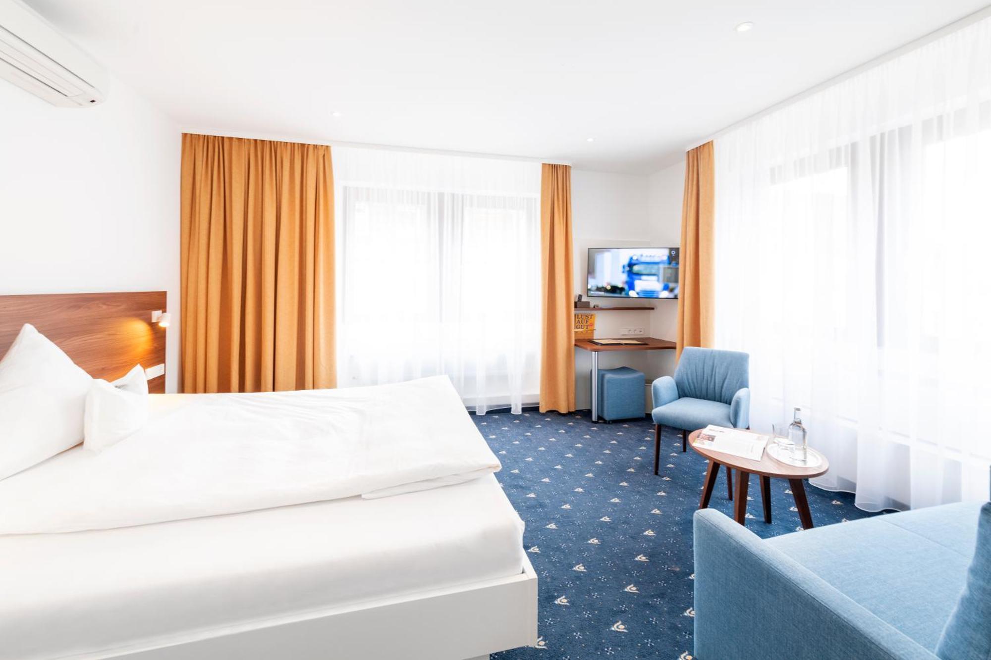 Hotel Adler Post Schwetzingen Kültér fotó