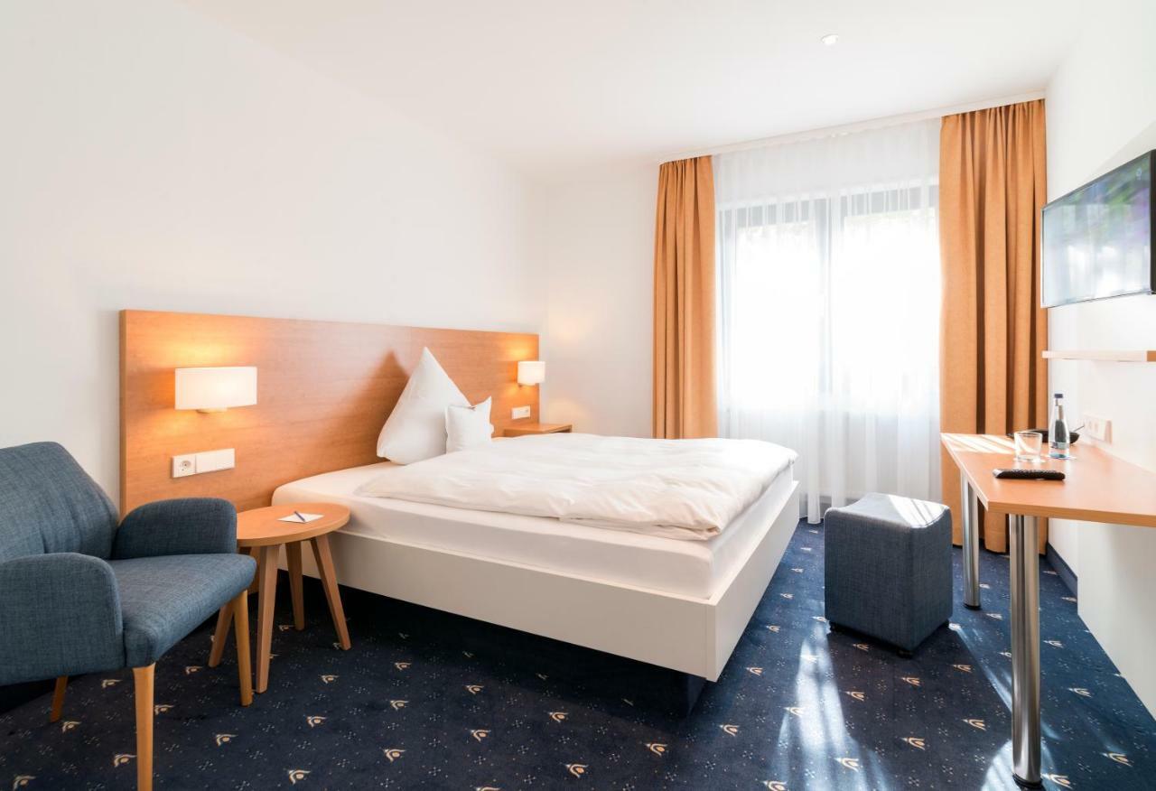 Hotel Adler Post Schwetzingen Kültér fotó